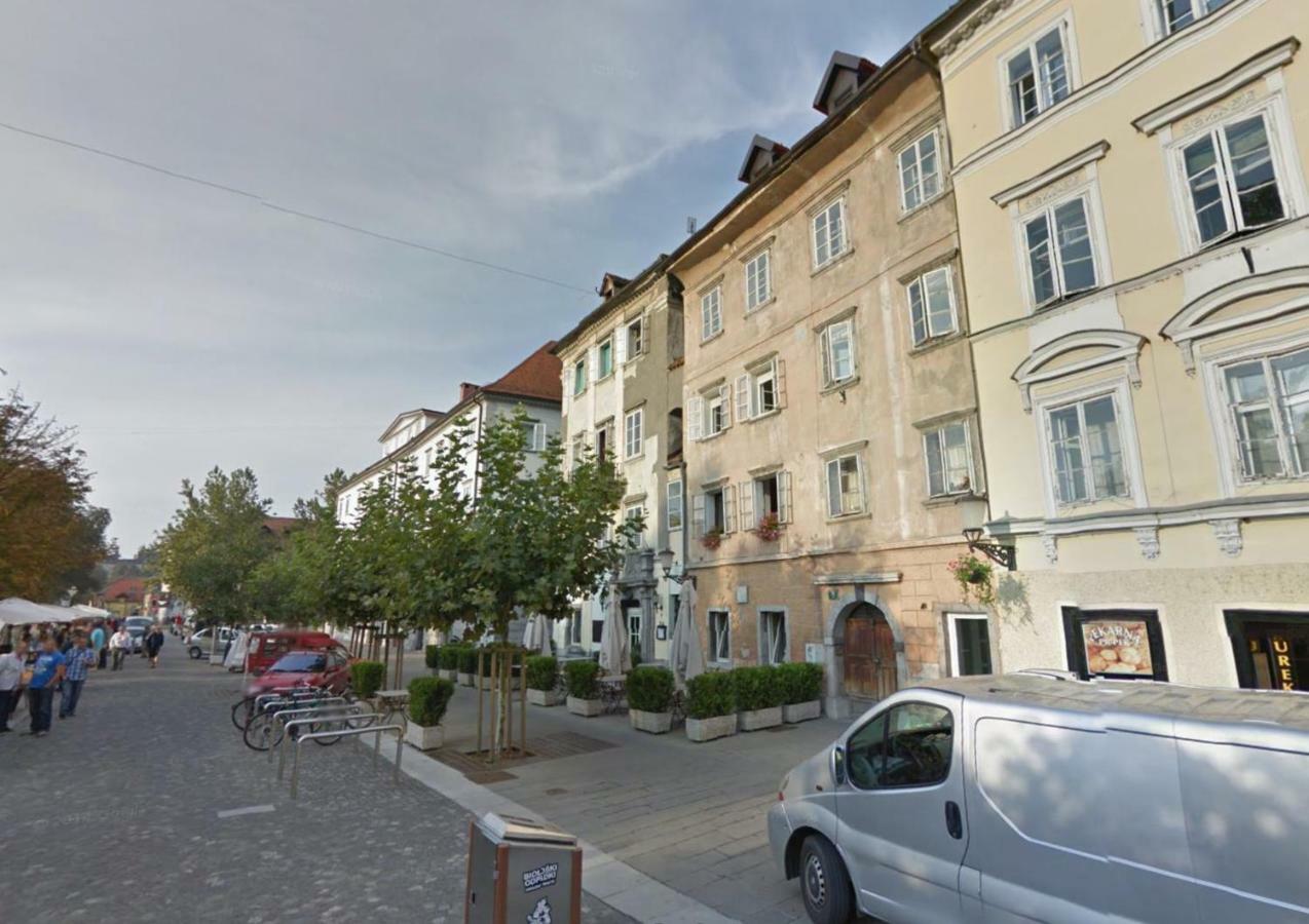 Ian 1 Apartamento *